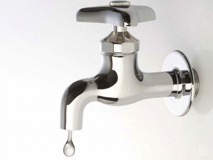 蛇口や配管から水が漏れる